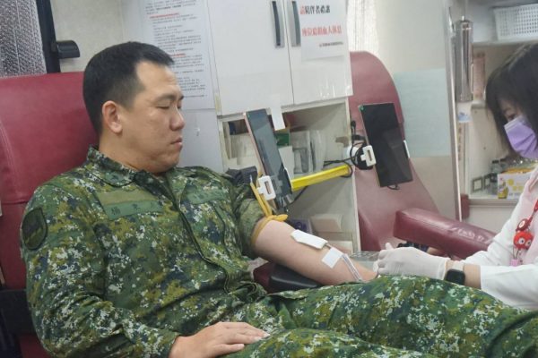 【二支部官兵熱心捐血 以行動傳遞正向力量】缩略图