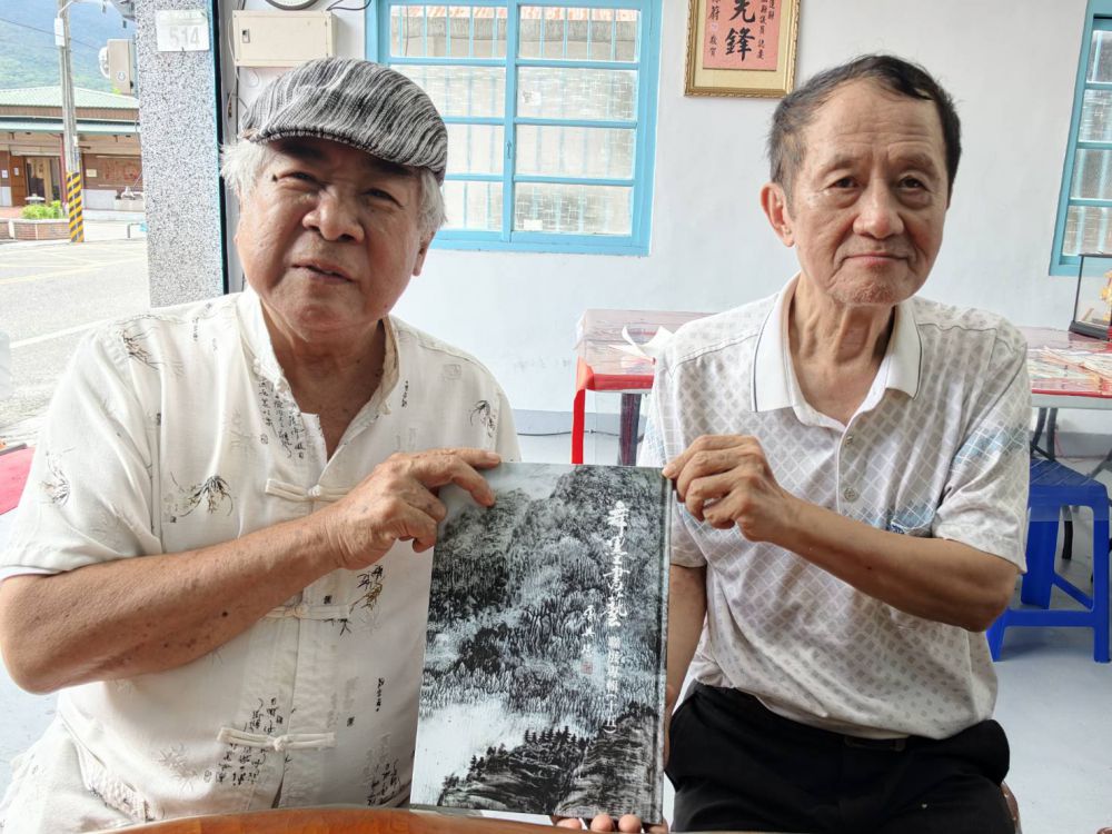 【花蓮縣書法協會8月2日好客藝術村《舞墨書藝》聯展 徐榛蔚肯定書藝薪傳】　插图2