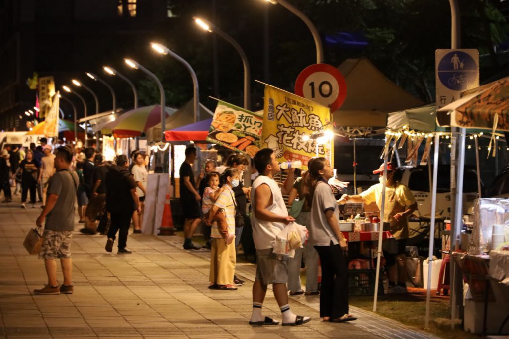 【新城鄉歡慶原住民族日「伊啦!原美魔力」熱鬧登場 文化市集結合青年住宅夜市 展現族群共融魅力】插图2 【新城鄉歡慶原住民族日「伊啦!原美魔力」熱鬧登場 文化市集結合青年住宅夜市 展現族群共融魅力】插图2