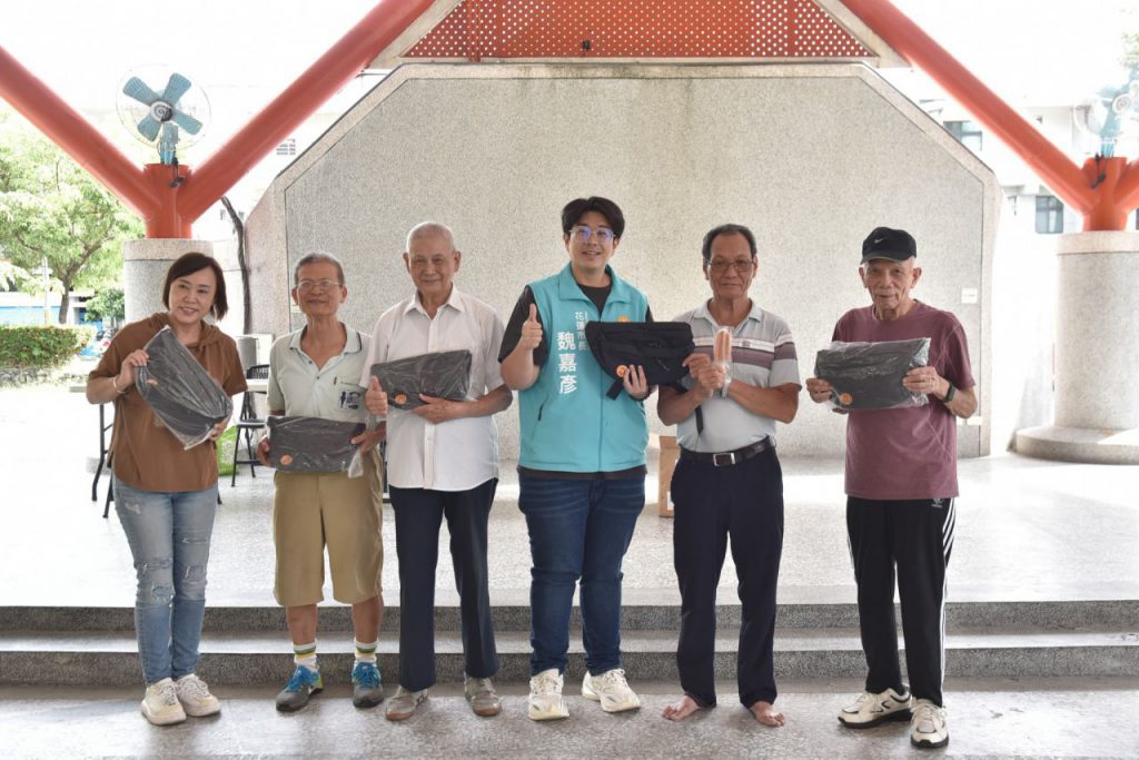 【魏嘉彥贈福氣站父親節禮品 祝福長者爸爸們平安健康】插图3