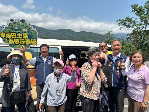 【富里幸福巴士服務量能大幅成長 打造偏鄉交通照護新典範】插图