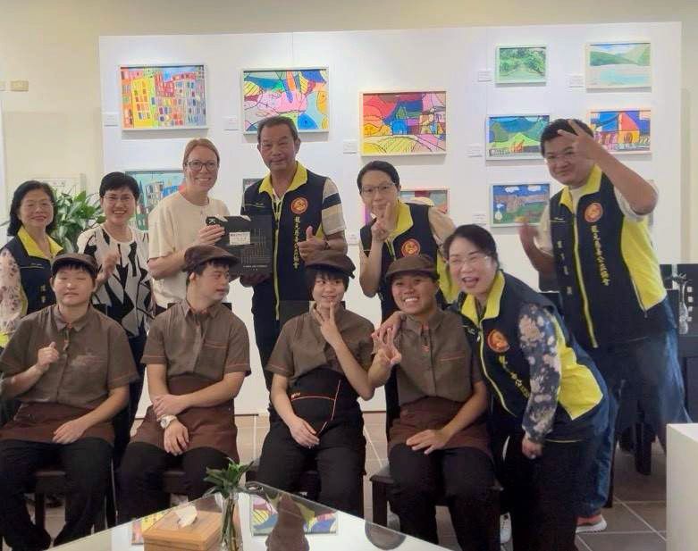 【吉安警分局挺公益攜手龍元慈善協會靠一線警員敏銳度主動發掘、關懷社區邊緣戶】缩略图