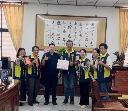 【吉安警分局挺公益攜手龍元慈善協會靠一線警員敏銳度主動發掘、關懷社區邊緣戶】插图1