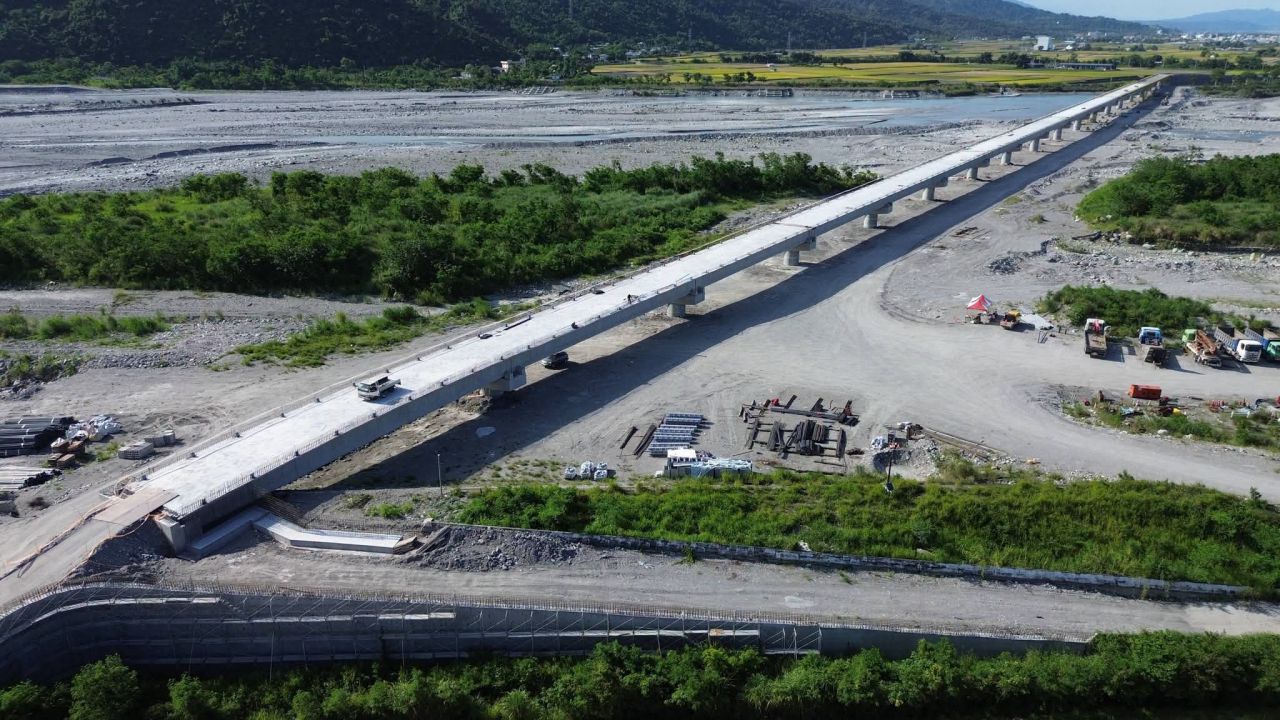 【縣府澄清：經查玉長、崙天大橋施工均依契約辦理 抗壓參數疑義已要求設計單位重新檢核並補充說明】缩略图