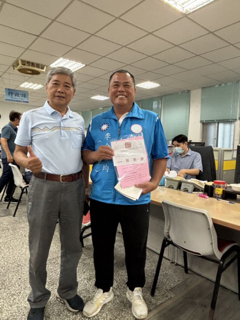 【打火兄弟注入新力量》李金昌均登記參選新城鄉第一大村嘉里村長 】插图