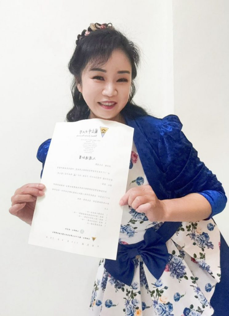 【客家作文真的很難 花蓮才女游淑梅「以口調筆、感悟生活」文采再獲教育部肯定】插图