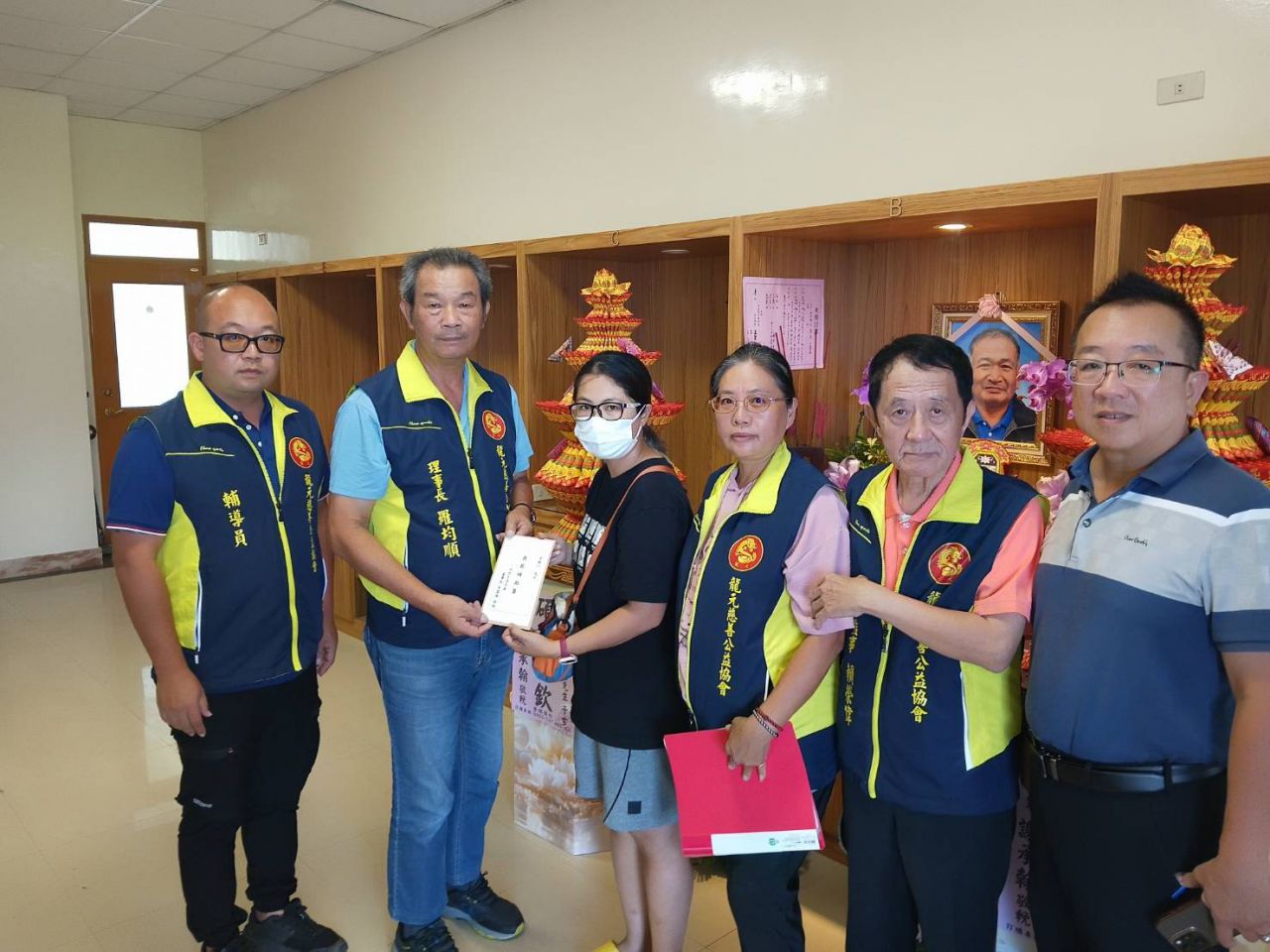中秋送暖花蓮偏鄉 龍元慈善公益協會攜手善心助弱勢完成最後一程缩略图
