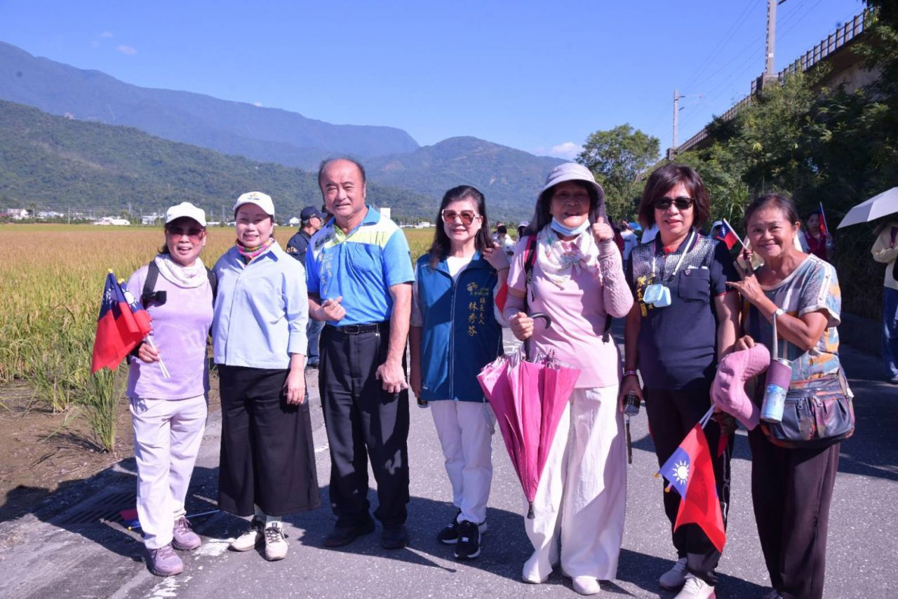 【徐榛蔚出席「雙十國慶玉里虹橋全民健走活動」 感謝地方攜手同心 讓花蓮更好】插图1