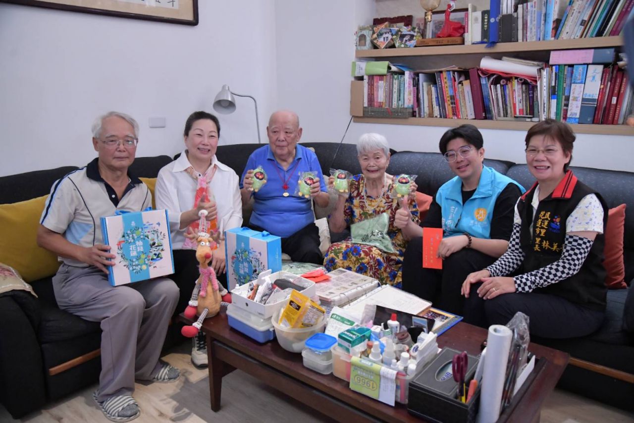 【花蓮縣115年度重陽敬老禮金溫馨發放中 縣長徐榛蔚親訪滿百長者落實高齡友善】缩略图