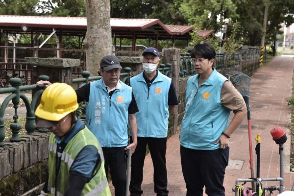 【薔琵颱風強風肆虐花蓮 市公所全力搶通清理維護市容】缩略图