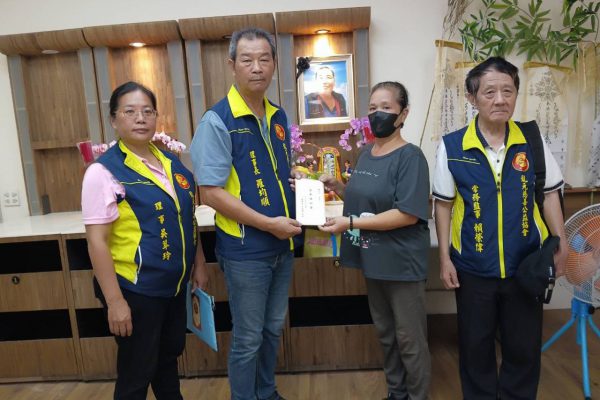 【秋日送愛！新城低收洗腎男病逝妹無力葬兄 龍元慈善協會攜手警方與企業圓滿後事】缩略图