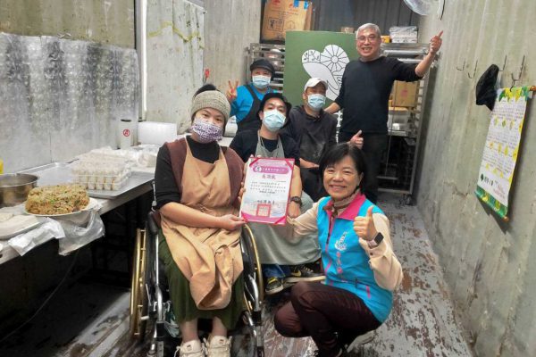 【從受助到助人 主動廚房以友善職場實踐共融 游淑貞：讓每一份勞動都充滿價值 讓愛延續】缩略图