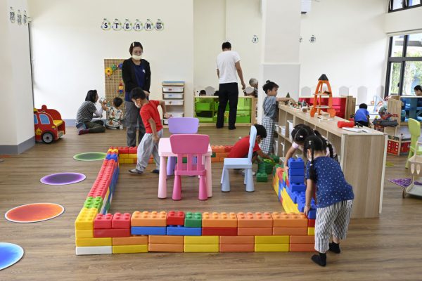 【邁向零元照顧 花蓮116年全面加碼育兒支持、生育補助提高至10萬】缩略图