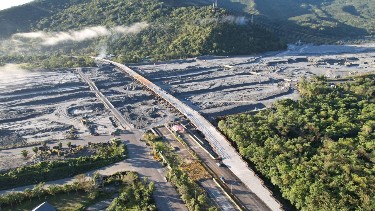 投入馬太鞍溪堰塞湖災後復原 營造業者可獲移工名額 國土署即日起受理申請缩略图