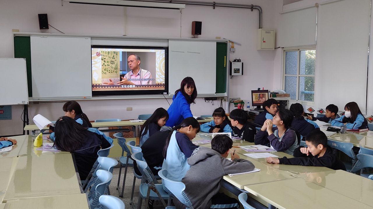 持續鼓勵國中小學開設族語課程 提升學生學習族語之興趣