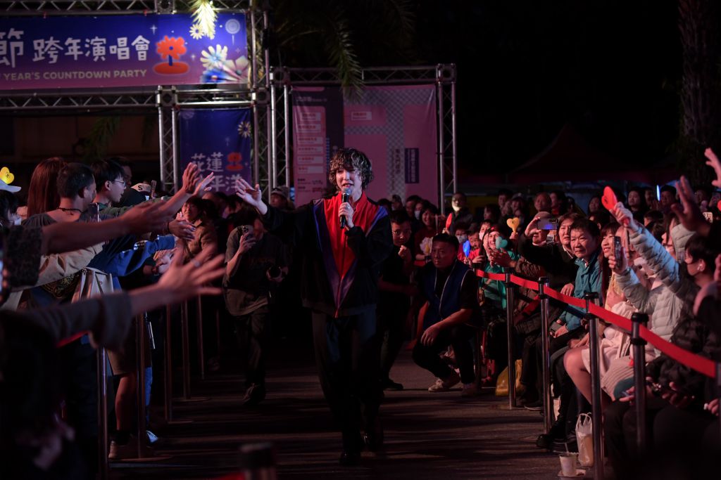 花蓮太平洋觀光節跨年晚會登場　16 吋高空煙火照亮洄瀾夜空插图8