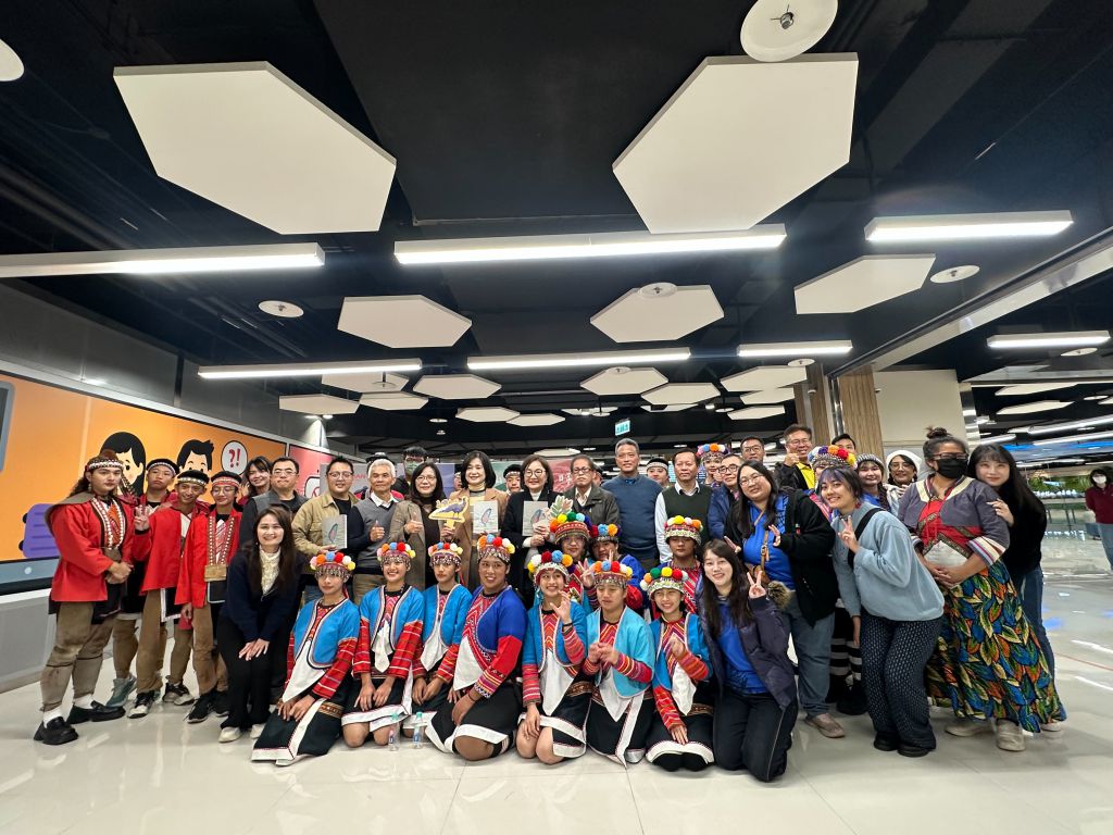 《島嶼之心的原色旅程》旅遊書新書發表記者會