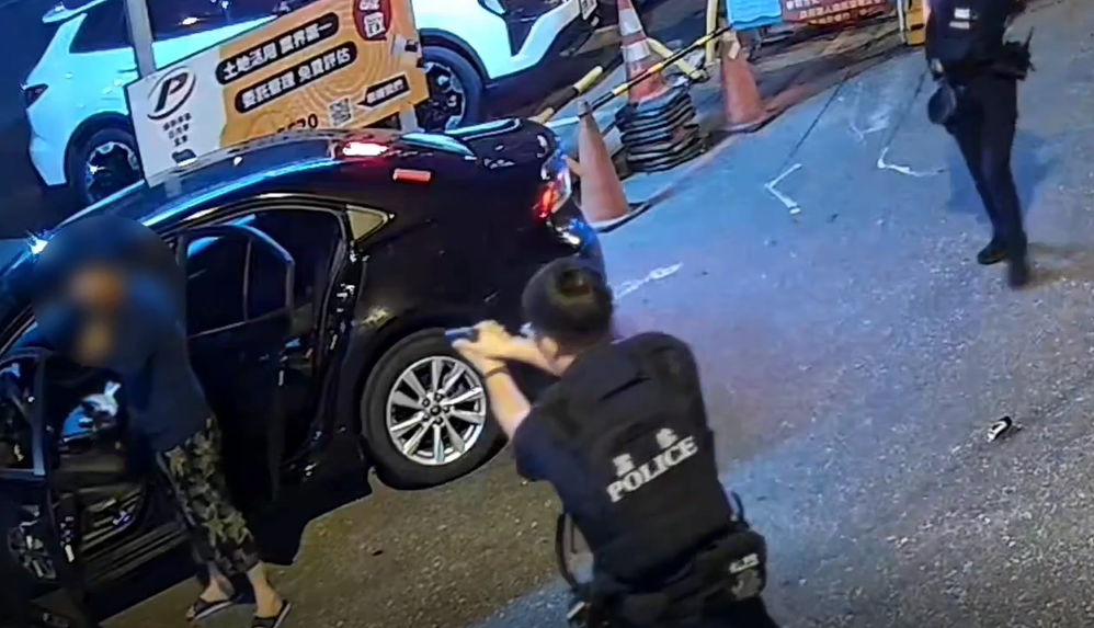 花蓮男侵佔車輛拒捕揮刀逃逸 警民合作於豐濱台11線攔截歸案